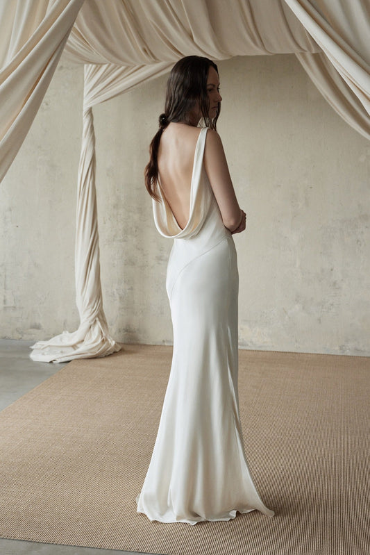 PHΖ―α»’NG Silk Dress